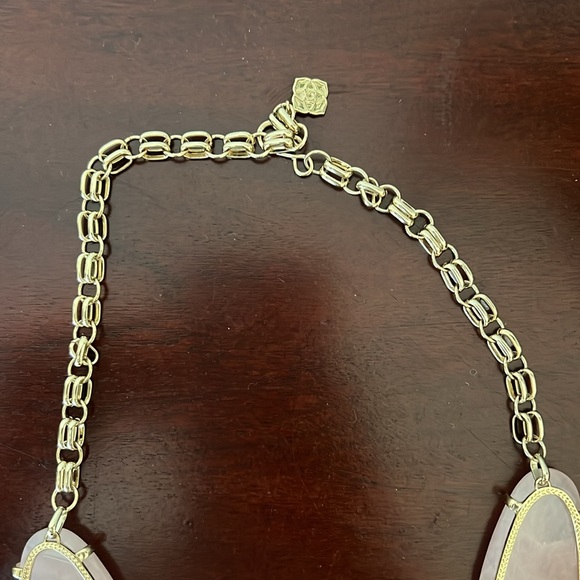 Kendra Scott Harlow Statement Necklace - Rose Quartz - Picture 7 of 8